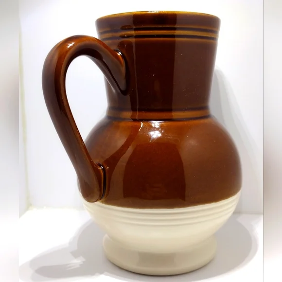 Emile Henry Pitcher 1 Liter Pitcher - Picture 4 of 10